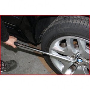 KS TOOLS 1/2", Teleskopiskā riteņu uzgriežņu atslēga, 370-535mm